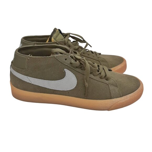 Nike Other - Nike Blazer Green Suede Chukka SZ 7